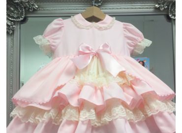 Dream Ruffle & Lace