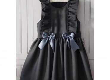 RB Pichi Ruffle School Pinny