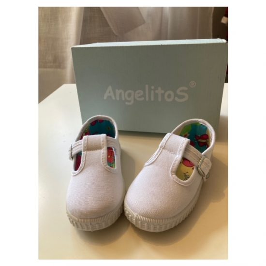 White T Bar Canvas Size 23 (UK6)