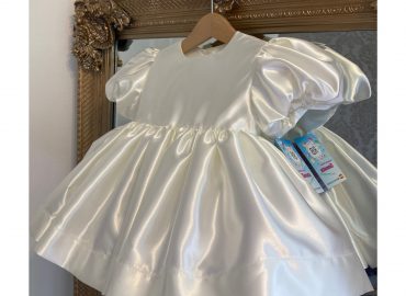 RB Celebration Satin Puffball