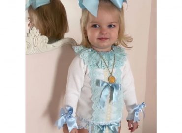 Ela Knitted Set Ruffle Lace Collar
