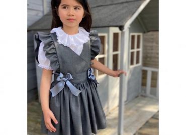 RB School Maria Cross Pinny